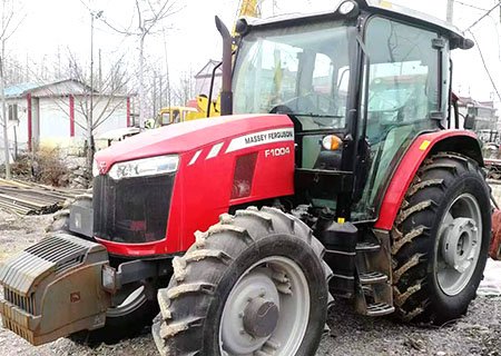 Massey Ferguson F1004